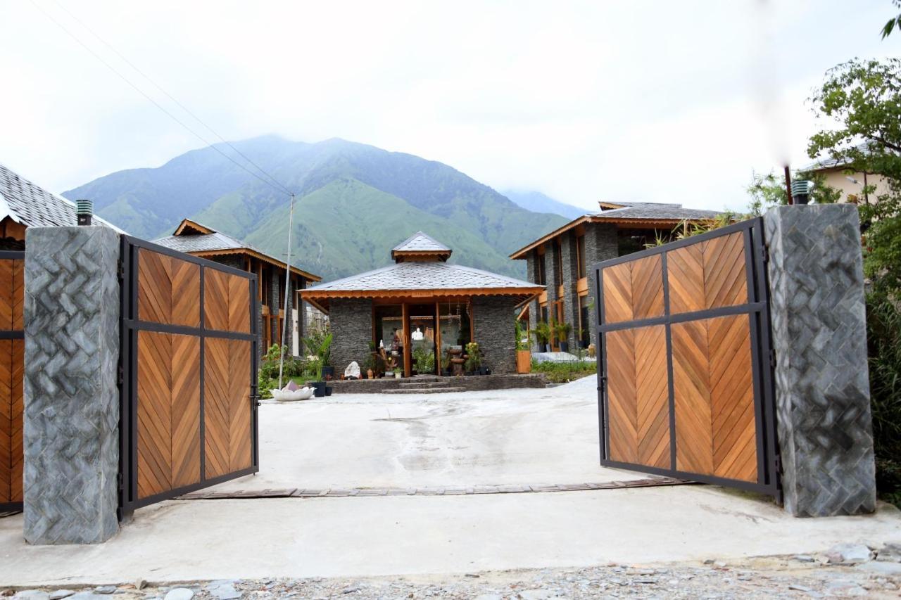 Osho Himalayas Wellness Resort كانجرا المظهر الخارجي الصورة