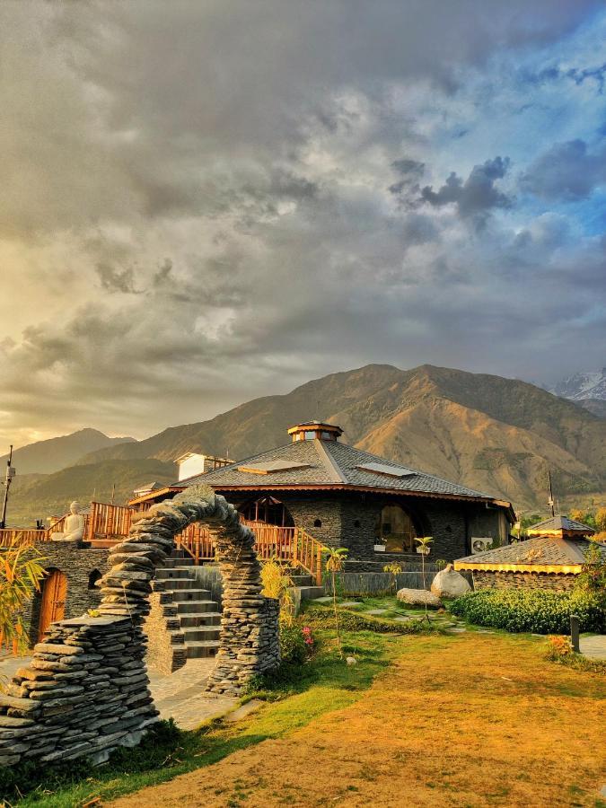 Osho Himalayas Wellness Resort كانجرا المظهر الخارجي الصورة
